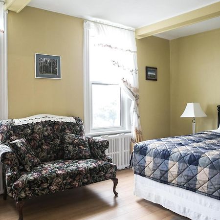 Le 227 Laurier B&B Gatineau Bagian luar foto