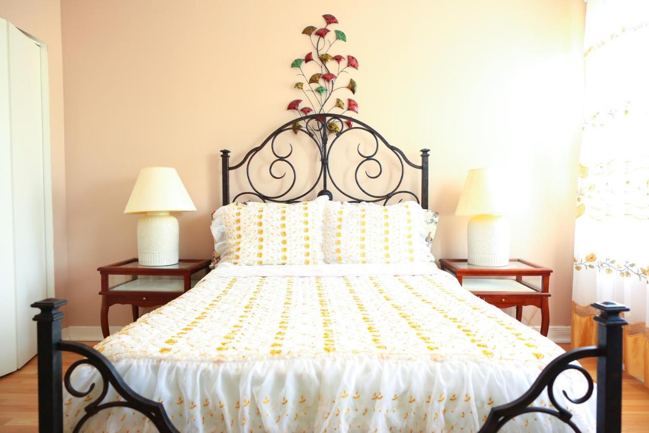 Le 227 Laurier B&B Gatineau Bagian luar foto